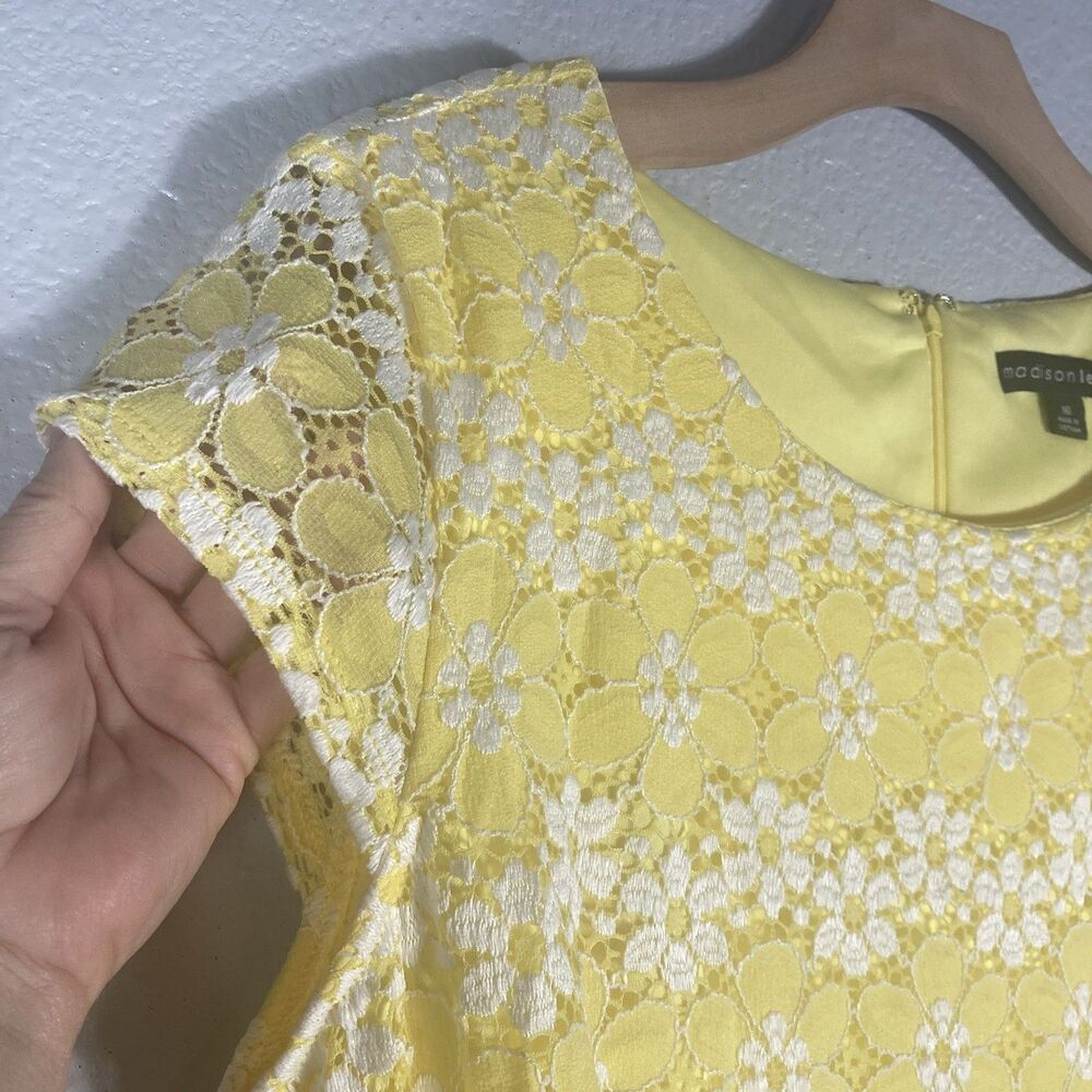 Yellow Floral Lace Dress Womens 16 Sheath Whimsical Kawaii Twee Coquette - Picture 12 of 15